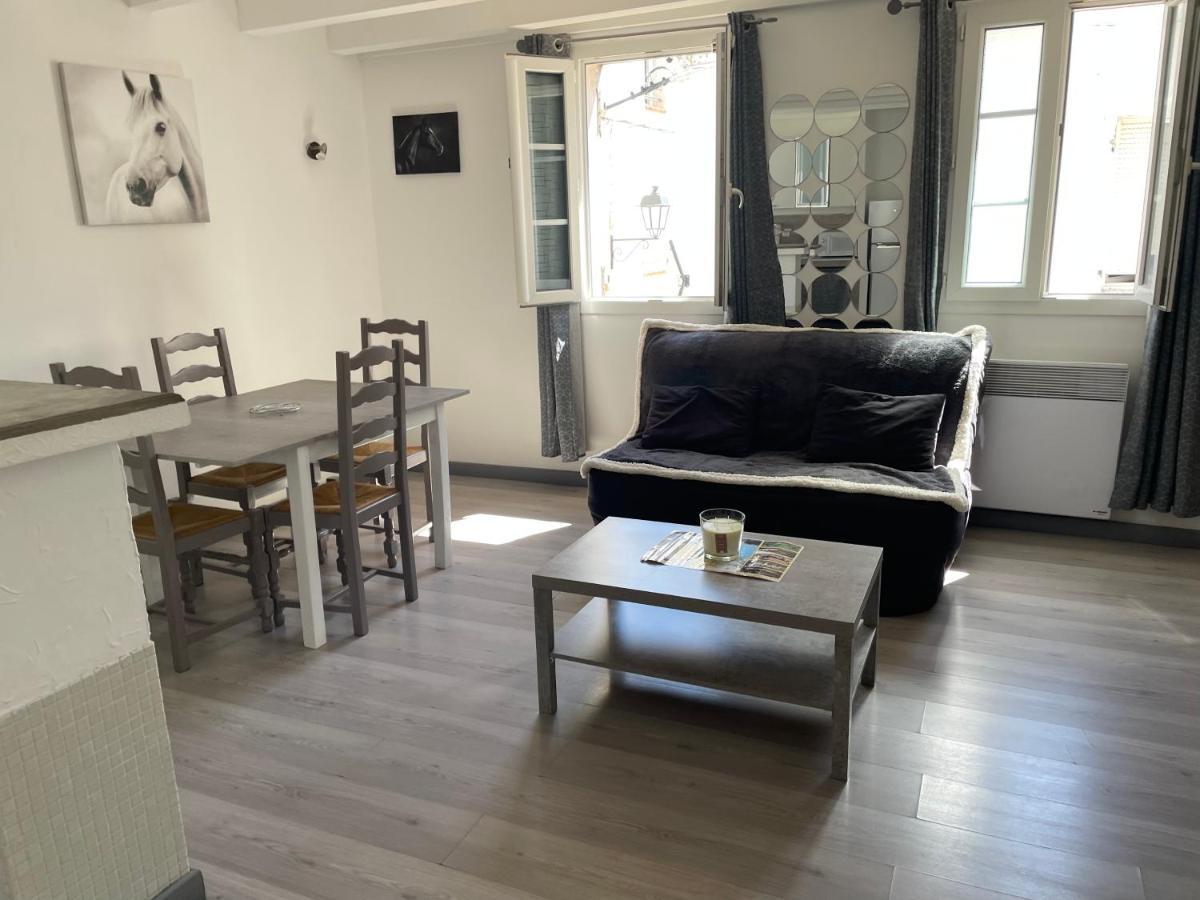 Appartement Des Penitents Saintes-Maries-de-La-Mer Exterior foto